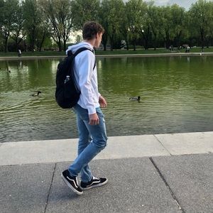 Meet your Posher, Caelen